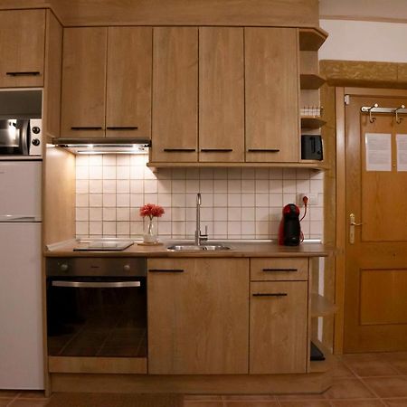 Apartamentos Erlueta Calatayud Εξωτερικό φωτογραφία