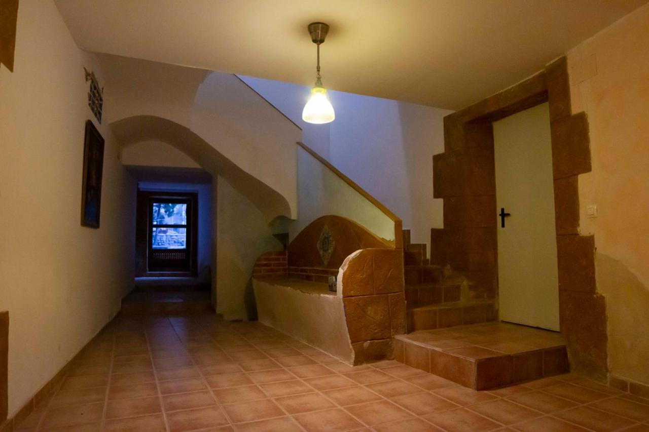 Apartamentos Erlueta Calatayud Εξωτερικό φωτογραφία